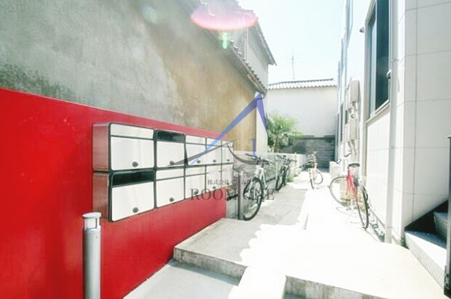 ＩＬ　ＲＯＳＳＯ町屋