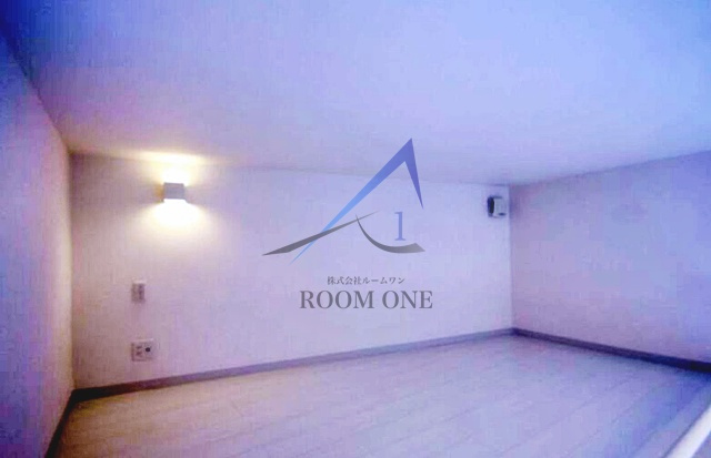 ＩＬ　ＲＯＳＳＯ町屋