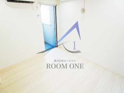 T.A足立区大谷田3丁目ⅡB棟の居間・リビング|洋室のお部屋です。