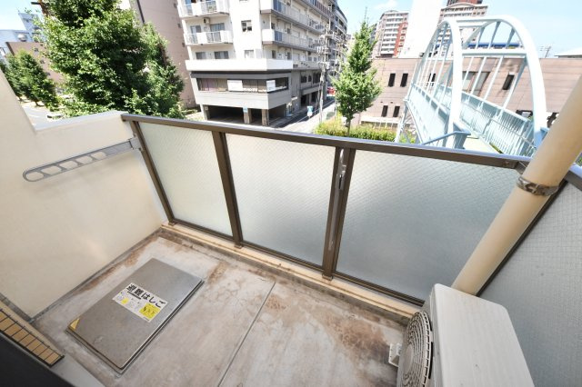 アベニュー小倉ウエストのバルコニー