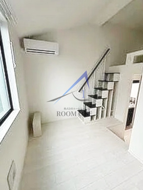 レガーミの居間・リビング|洋室のお部屋です。