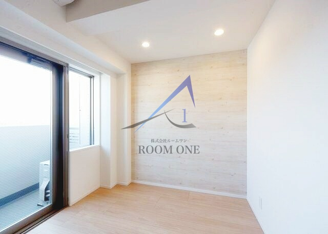 ＳＹＦＯＲＭＥ　ＧＡＫＵＳＨＵＩＮＳＨＩＴＡの居間・リビング|洋室のお部屋です。