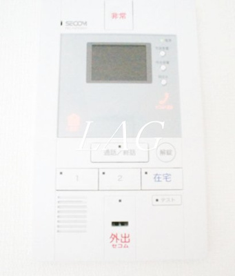 【セキュリティ】 | リブリ・Ｆ－Ｄｒｅｓｓｒｏｓａ．Ａｉ | モニター付きインターフォンです。