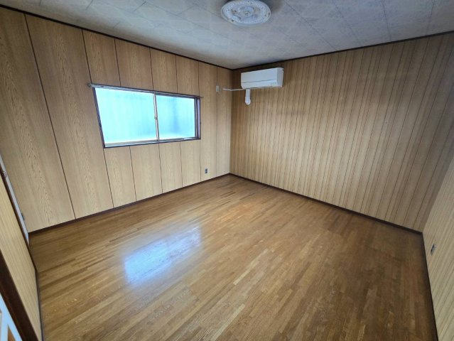 浜野三丁目事務所付き戸建ての内装|内装もきれいです