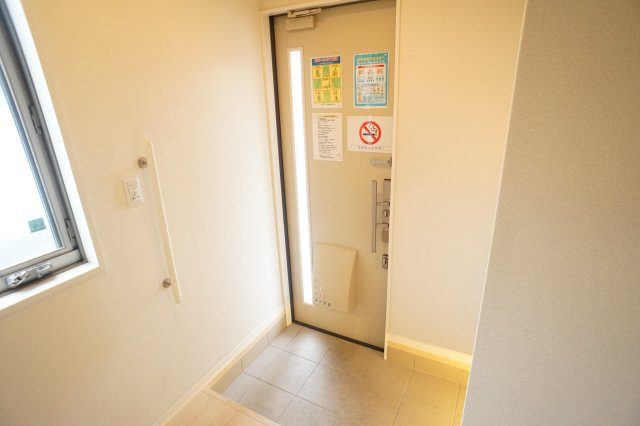 エレガンシアの洋室