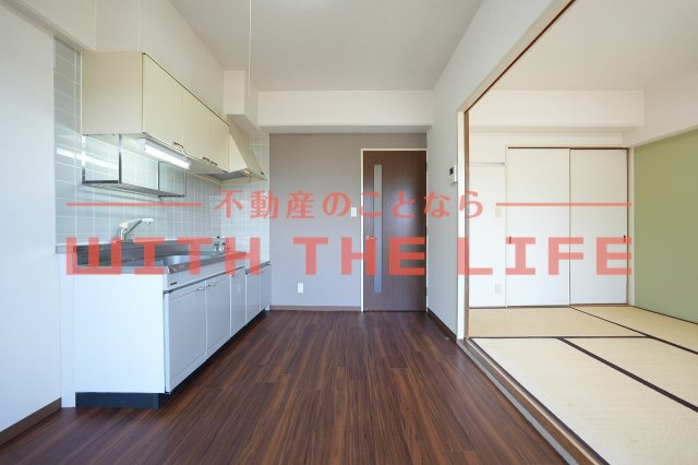 ボヌールM（エム）【キャッシュバック対象物件】の居間・リビング|ゆったり過ごせるリビングです