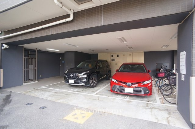【駐車場】 | エステムコート八戸ノ里ステーションプレッソ | 【屋内平面駐車場】