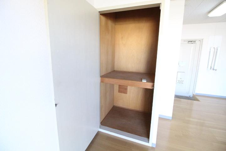 メゾンＭＫ豊成の収納|小物を収納するのに便利です