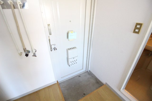 メゾンＭＫ豊成の玄関|玄関です