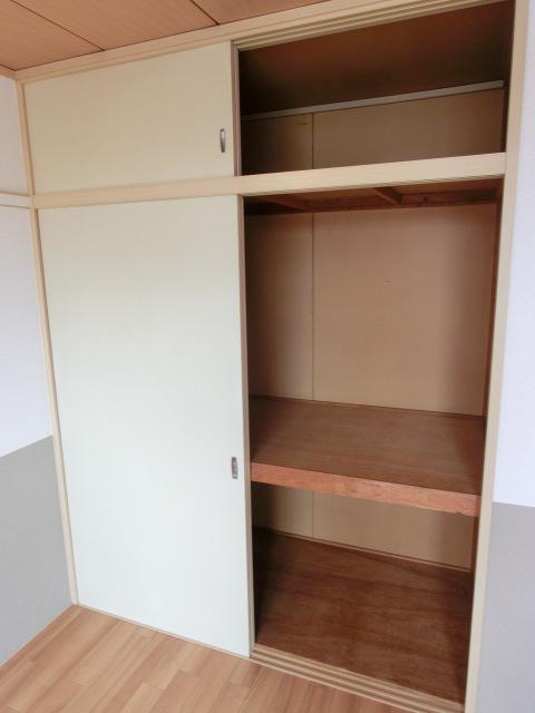 サンビレッジ芳田の収納|ちょっとした収納スペースも充実しています