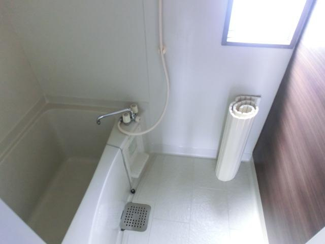 サンビレッジ芳田の浴室|きれいなお風呂です