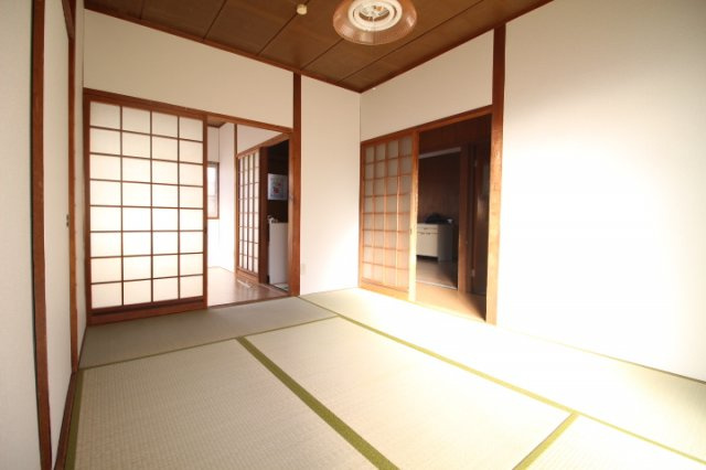 五海貸家の和室|趣のある和室です