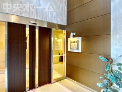 【防犯設備】 | ガクエンヒルズ北千住 | 【オートロック】オートロックシステムでセキュリティ充実。当たり前ですが、安全で安心して暮らすのって大事ですよね。