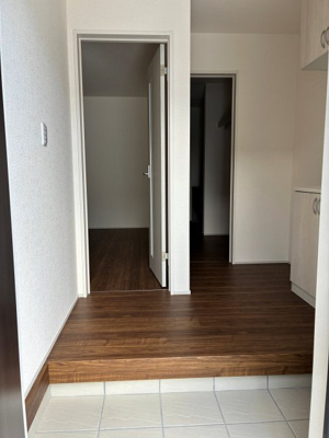 【玄関】 | 大津市堅田1丁目23　新築分譲