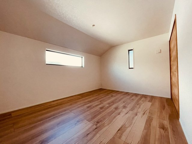 【洋室】 | 練馬区桜台２丁目　新築戸建て　A号棟 | 感性を育むプライベートルームはシンプルでスマートな空間です