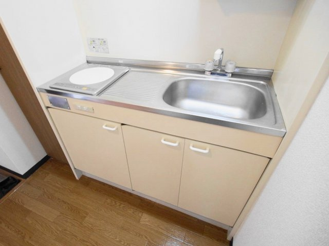 セントラルリバー西原のキッチン|※別部屋のお写真です※