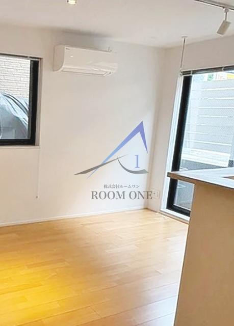 ザ コンラストオオイマチ