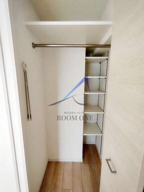 クレイシア両国ヴェルデの内装