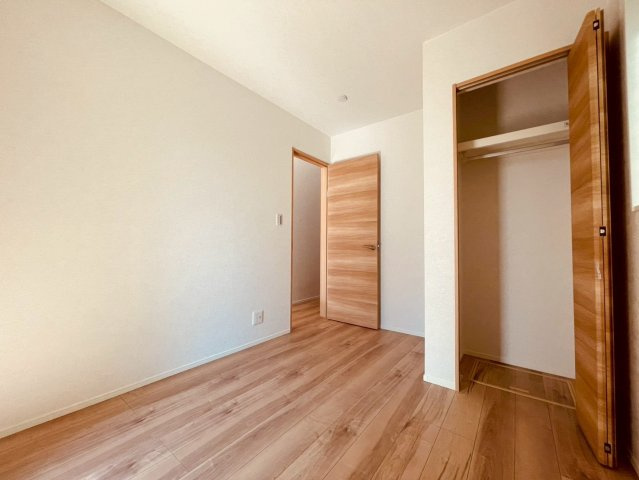 【収納】 | 練馬区桜台２丁目　新築戸建て　B号棟 | お子様の心と身体を見守る子供部屋、小さな自立心を育むお部屋