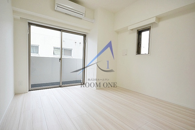 アイル東京深川の居間・リビング|洋室のお部屋です。