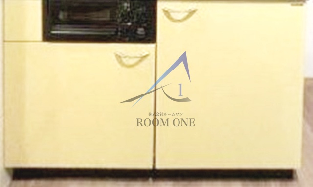 ソル・レヴェンテ浅草橋の収納|キッチン下収納です。