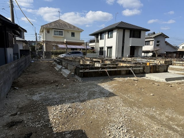 今宿東３丁目　３棟の外観