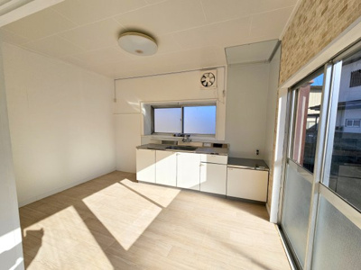 【洋室】 | 柳貸家 | 毎日通るロビーはこのようになっています