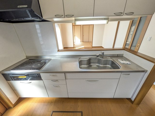 太田市東長岡町平屋戸建のキッチン