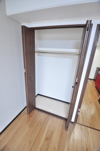 大阪市都島区片町１丁目の賃貸マンションの収納