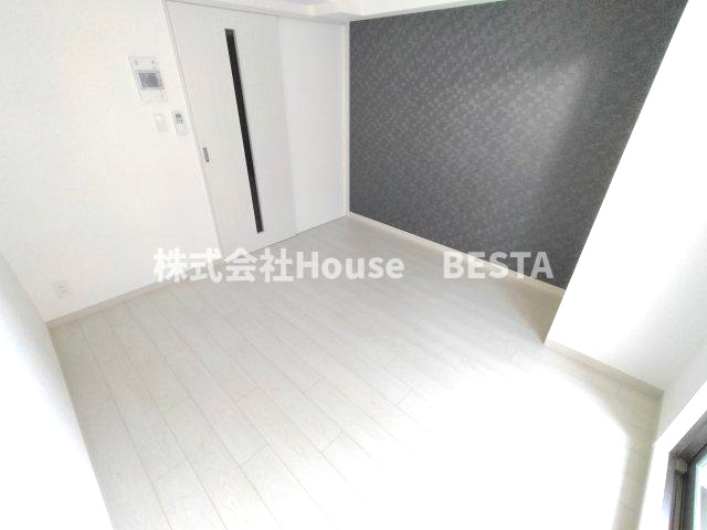 CREST TAPP DITA 神戸西パークフロントの洋室