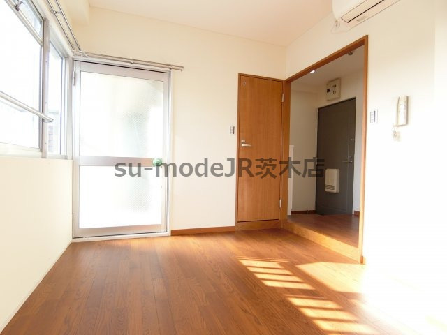 アーバンプラザの居間・リビング