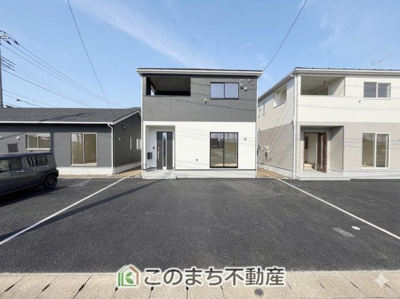 【外観】 | CRADLEGARDEN小山市東間々田第7　2号棟 | 本日ご内覧できます(*^^*)
お電話でのお問合せが非常にスムーズです！
現地直接集合のお待ち合わせも大丈夫です！
お気軽にお問合せ下さい(^^)/