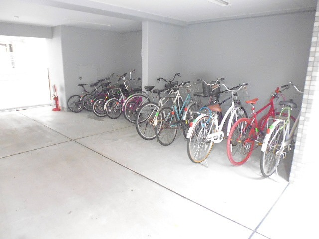 大阪市東淀川区東中島１丁目のマンション