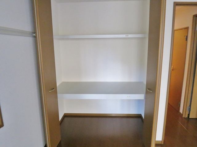 リブェールの洗面所|脱衣スペースあります♪