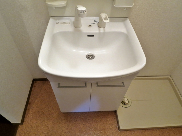 リブェールの洗面所|独立洗面台付き♪