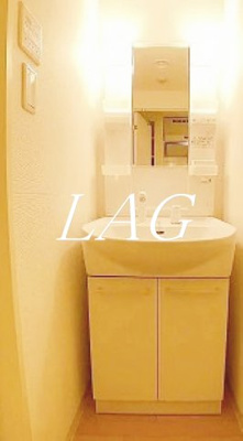 【洗面所】 | ビバリーホームズ中延Ⅱ | 独立洗面台です。