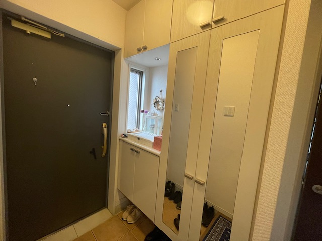 【玄関】 | オークランド下曽根駅前（B-8）