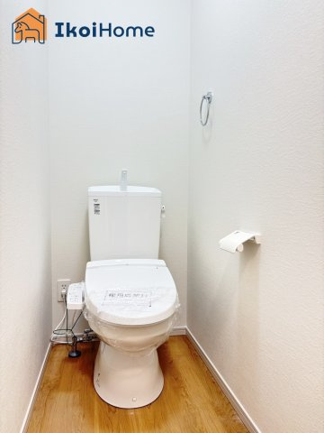 明石市材木町1期　1号棟　新築戸建のトイレ|【ホームページに現地動画掲載中】●年中無休：当日予約可●トイレが2か所あるので夜中もや朝も楽ちん。