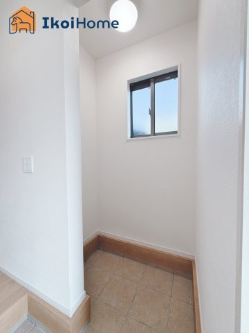 明石市材木町1期　1号棟　新築戸建の収納|【ホームページに現地動画掲載中】●年中無休：当日予約可●玄関には土間収納がございます。収納豊富です！