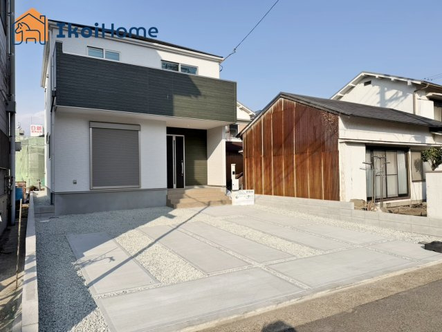 明石市材木町1期　1号棟　新築戸建の駐車場|【ホームページに現地動画掲載中】●年中無休：当日予約可●駐車スペース2～3台ございます！