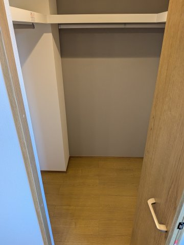 【収納】 | Ｌｉｋｅｓ飯山満町A棟 | お洋服もたくさんしまえます