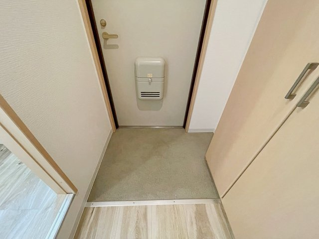 アイファースト清荒神の玄関|きれいな玄関です