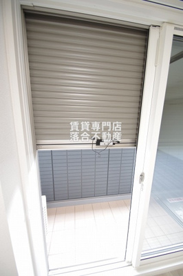 【設備】 | ドムスクレスト淵野辺 | シャッター付き