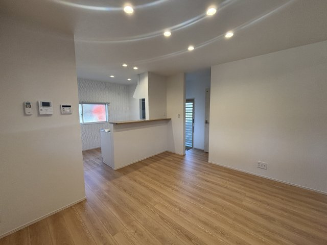 【居間・リビング】 | 西区花園4丁目