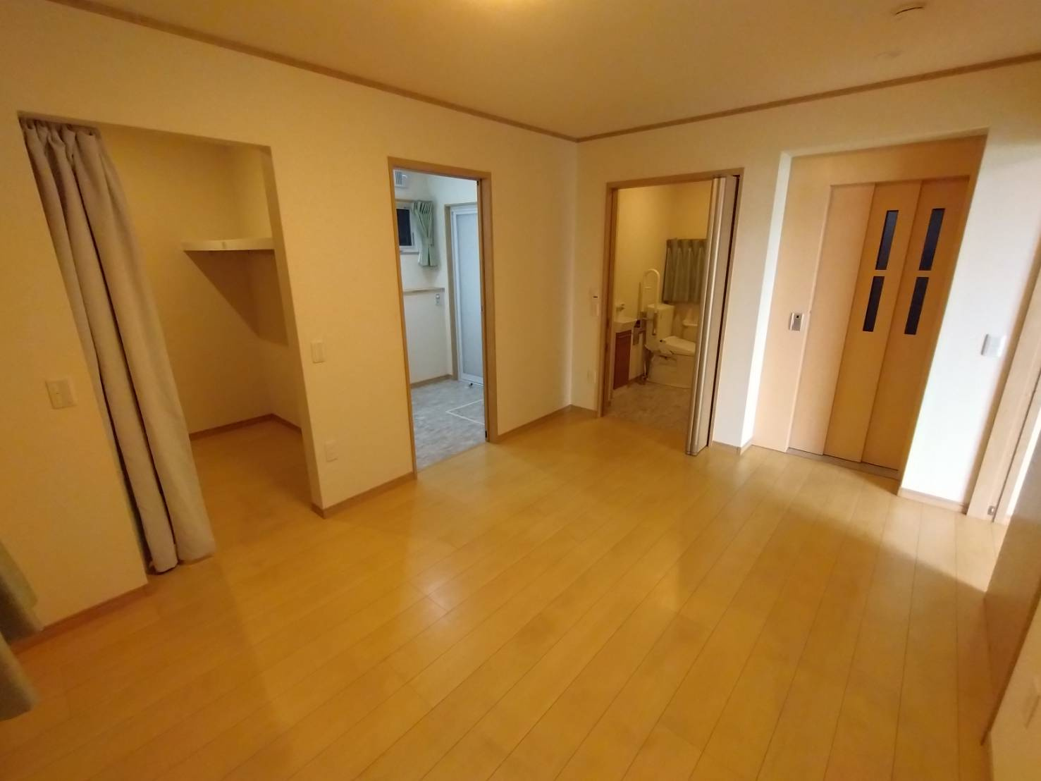 共進町戸建２の洋室