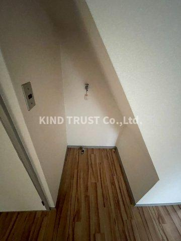 北区長柄中3丁目　戸建ての内装|明るい室内です