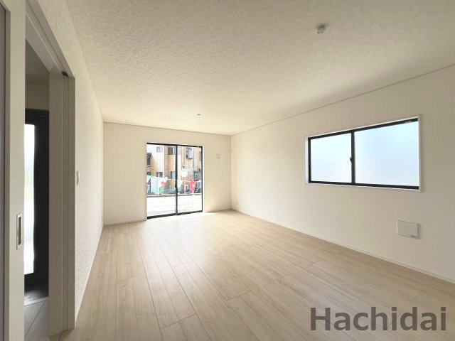 高浜市向山町第6　新築分譲住宅＜2号棟＞の居間・リビング|LDK17帖