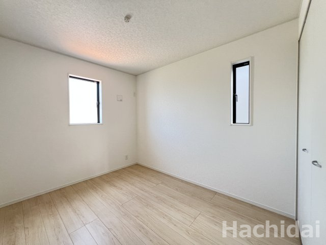 高浜市向山町第6　新築分譲住宅＜2号棟＞の洋室|北側5.7帖洋室
