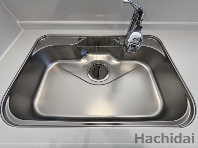 高浜市向山町第6　新築分譲住宅＜2号棟＞のキッチン|浄水一体型水道