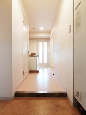 【玄関】 | シェモア桜川